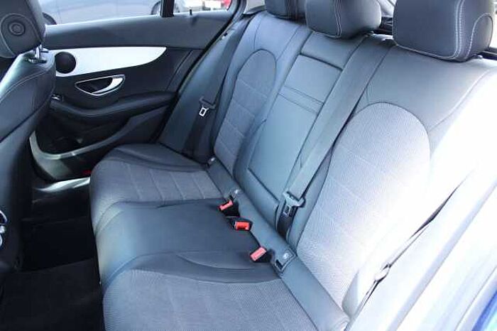 Mercedes-Benz C 200 C 200 T d G-Tronic Plus (205.207)