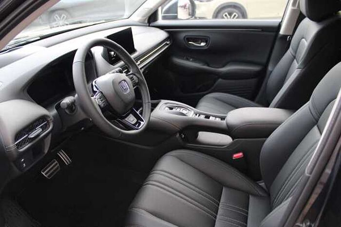 Honda Civic e: HEV Sport