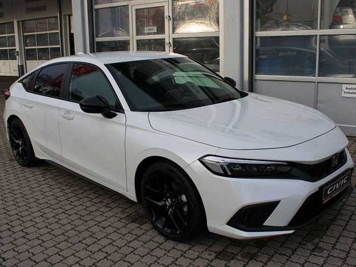 Honda Civic e: HEV Sport