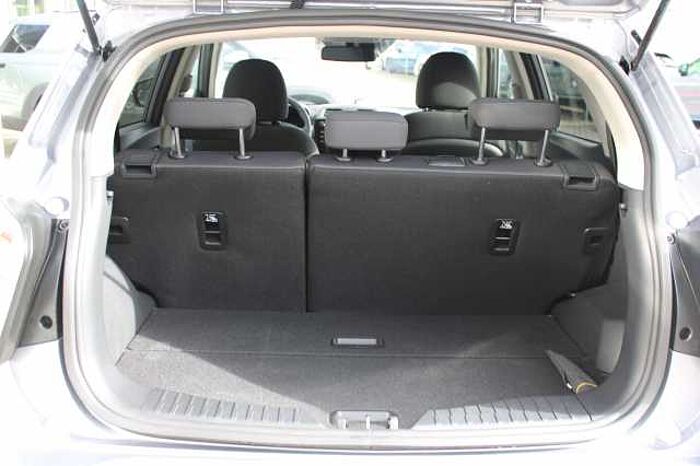 KGM Tivoli Tivoli 1.5 2WD 6AT Nomad