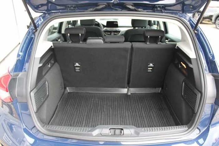 Ford Focus Focus Turnier 1.0 EcoBoost Aut. TITANIUM