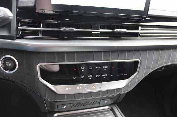 KGM Rexton 2,2d Lux (5-Seat) AWD, 20' Alu-SR, Wildledersitze