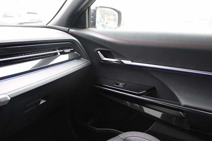 KGM Actyon Actyon Lux 1,5 6AT 2WD, Panorama Sunroof