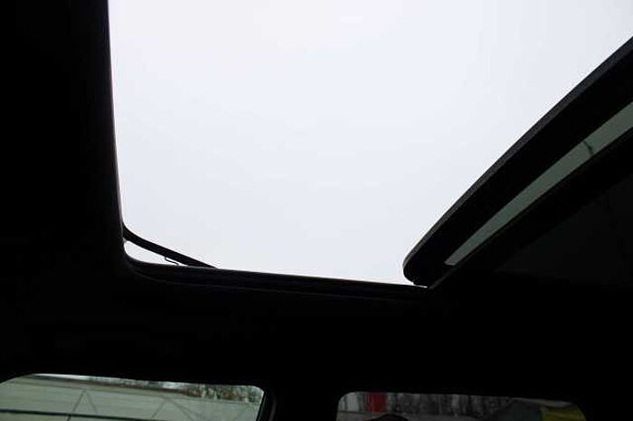 KGM Actyon Actyon Lux 1,5 6AT 2WD, Panorama Sunroof