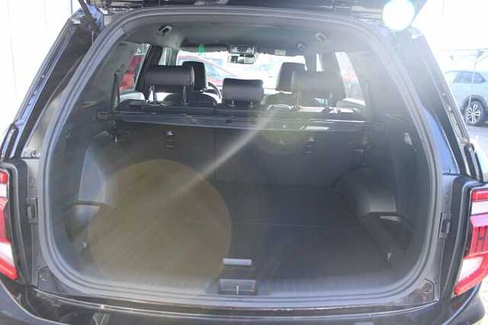 KGM Torres Hybrid Essential 1.5 2WD