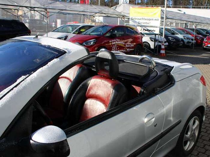 Peugeot 206 1.6 CC Platinum