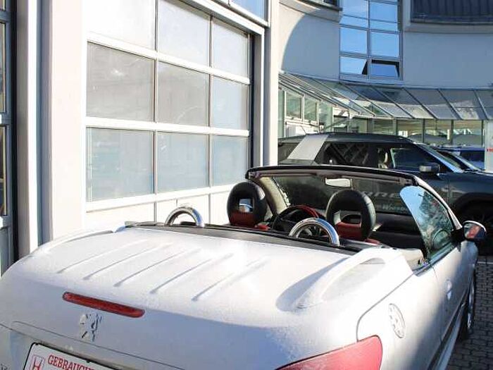 Peugeot 206 1.6 CC Platinum