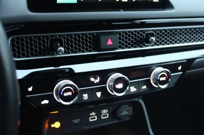 Honda Civic e: HEV Sport