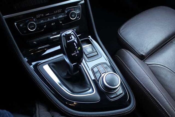 BMW 220 220 d xDrive Luxury Line