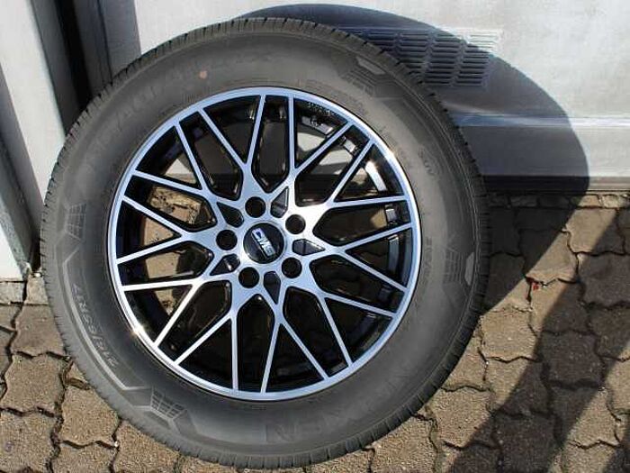 SsangYong Korando e-Motion Titanium