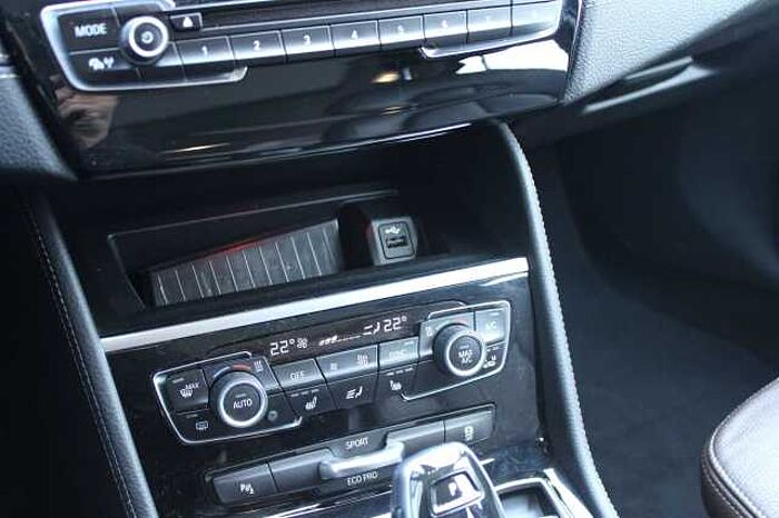 BMW 220 220 d xDrive Luxury Line