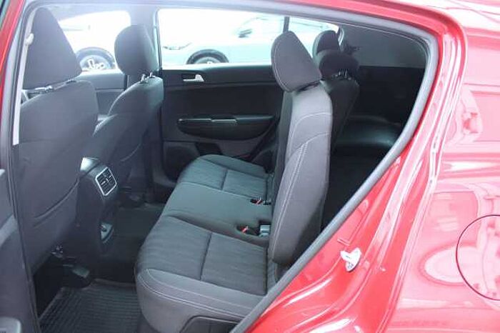 Kia Sportage 1.6 Attract 2WD