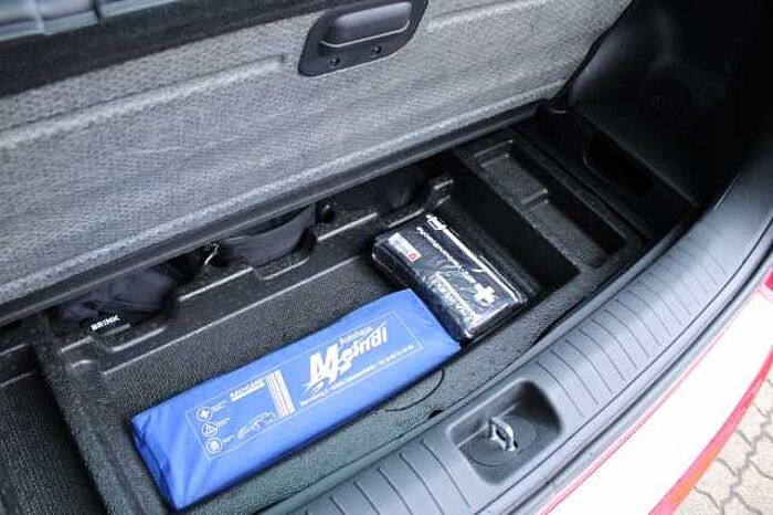 Kia Sportage 1.6 Attract 2WD