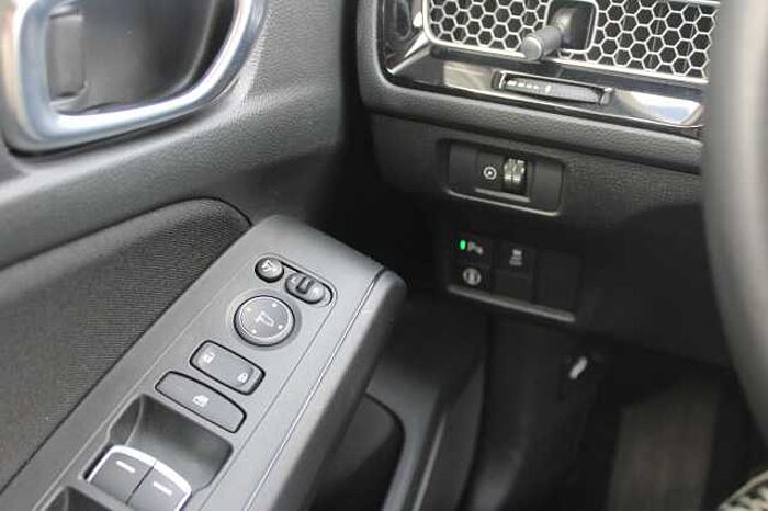 Honda Civic e:HEV Elegance
