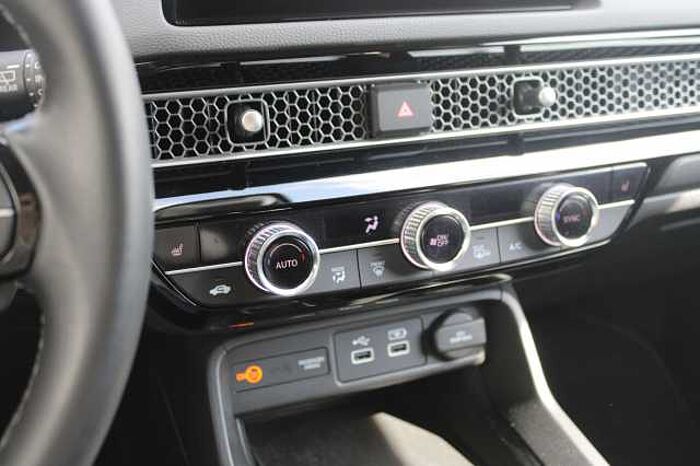 Honda Civic e:HEV Elegance