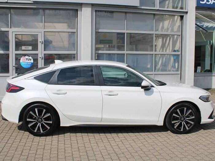 Honda Civic e:HEV Elegance