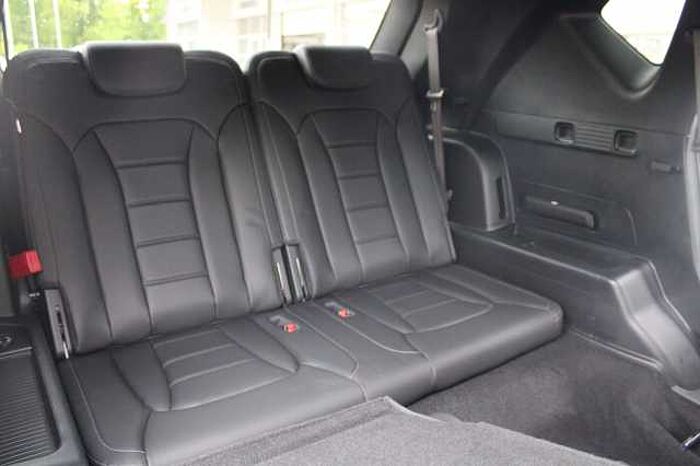 SsangYong Rexton Rexton 2.2 e-XDi 220 4WDAut. Sapphire 7-Seats