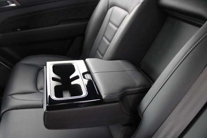 SsangYong Rexton Rexton 2.2 e-XDi 220 4WDAut. Sapphire 7-Seats