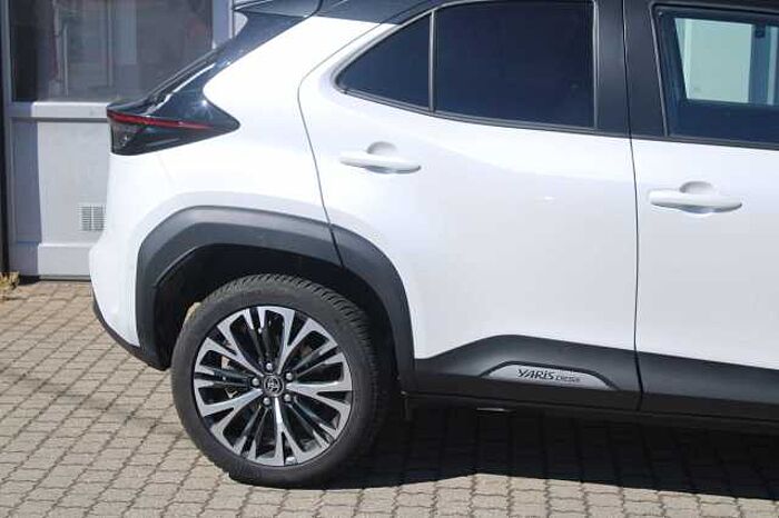 Toyota Yaris Cross Hybrid AWD-i Elegant
