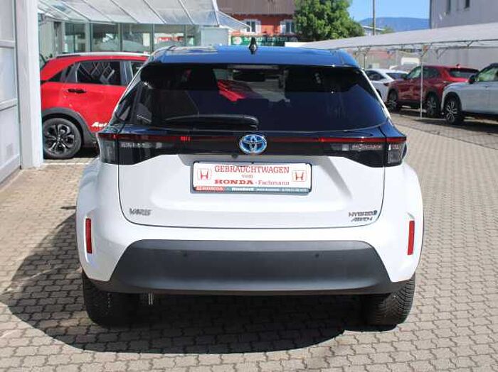 Toyota Yaris Cross Hybrid AWD-i Elegant