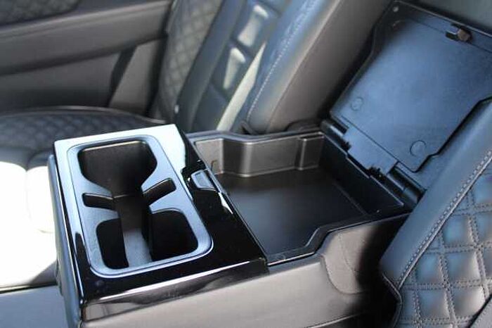SsangYong Rexton Rexton 2.2 e-XDi 220 4WDAut. Sapphire