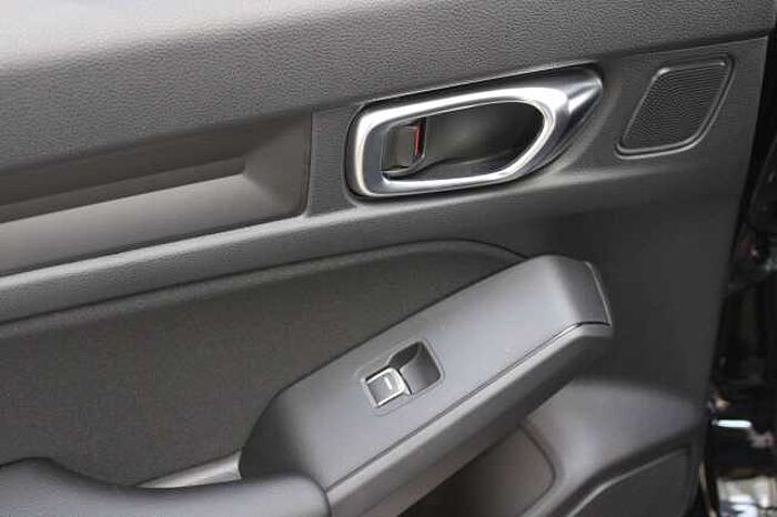 Honda Civic e: HEV Sport
