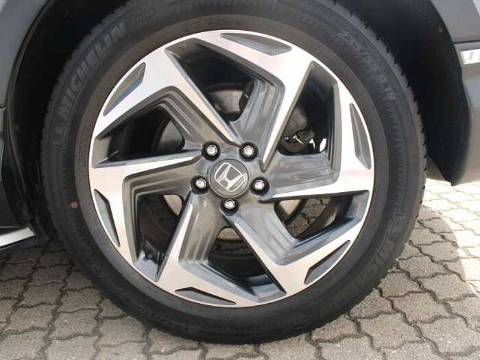 Honda CR-V 1.5 T 4WD Executive
