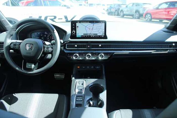 Honda Civic e: HEV Elegance
