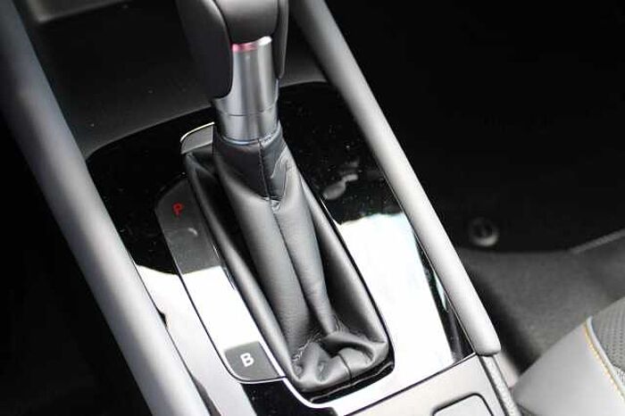 Honda Jazz 1.5 i-MMD Hybrid Advance Sport !MY 2027!
