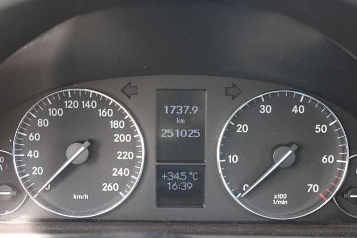 Mercedes-Benz C 180 C 180 Kompressor (203.046)