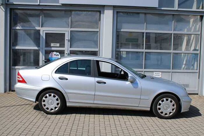 Mercedes-Benz C 180 C 180 Kompressor (203.046)