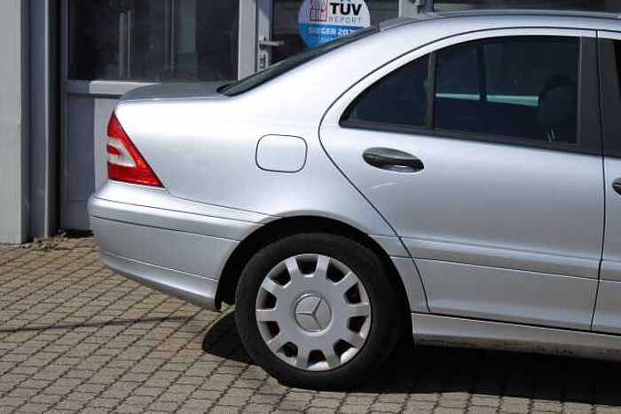 Mercedes-Benz C 180 C 180 Kompressor (203.046)
