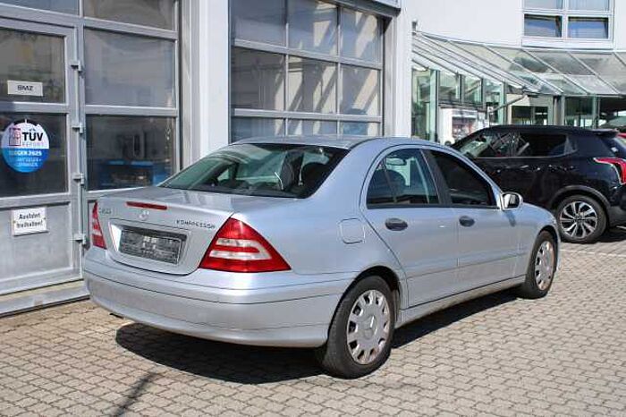 Mercedes-Benz C 180 C 180 Kompressor (203.046)