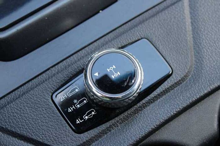 SsangYong Musso Grand Sapphire