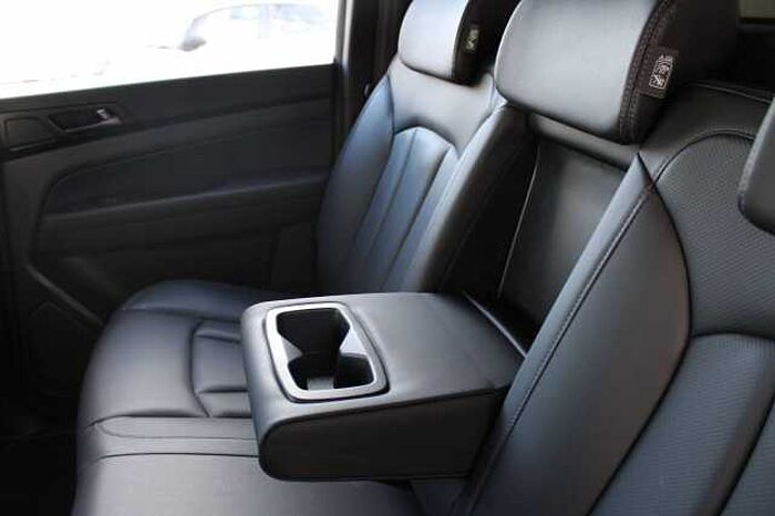 SsangYong Musso Grand Sapphire