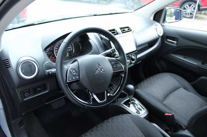 Mitsubishi Space Star Select