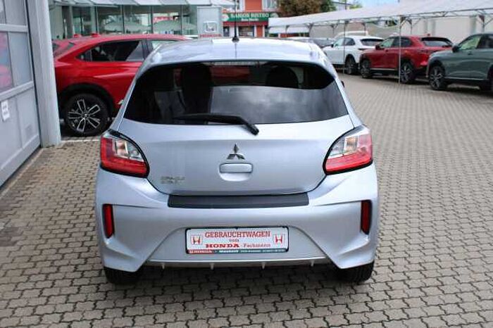 Mitsubishi Space Star Select