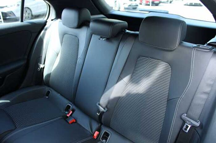 Mercedes-Benz A 180 A 180