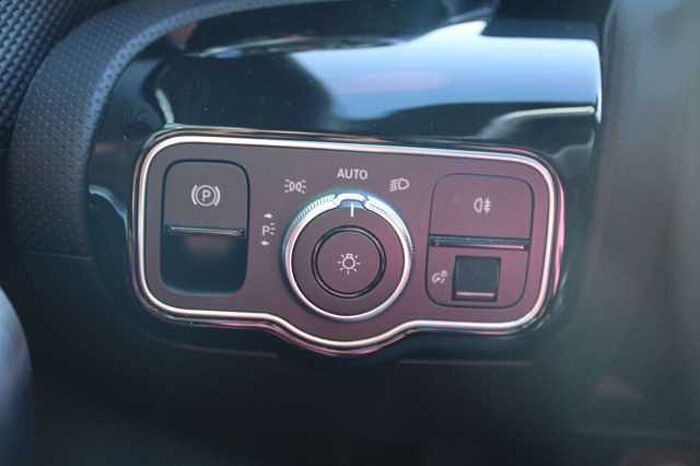 Mercedes-Benz A 180 A 180