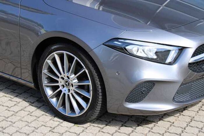 Mercedes-Benz A 180 A 180
