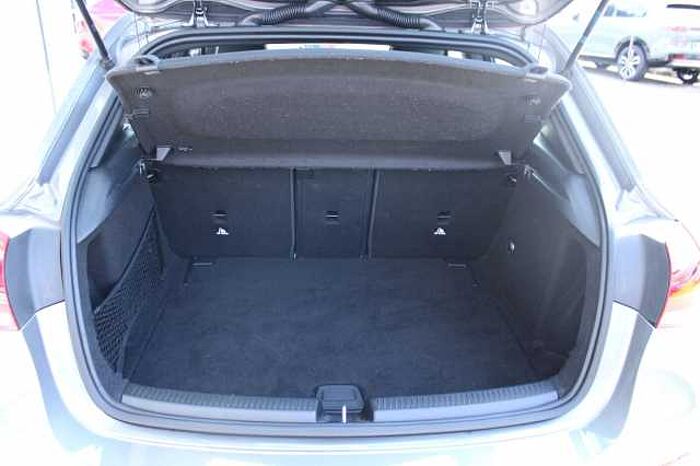Mercedes-Benz A 180 A 180